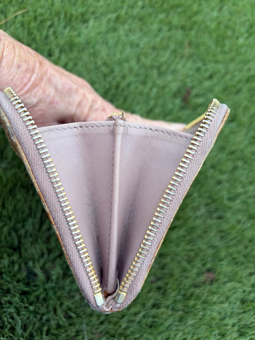 Miu Miu Leather Zip Around Long Wallet - Picture 7 of 11
